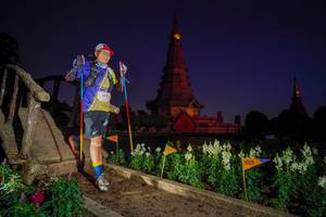 BIB: 593
                            <button type="button" onclick="openModal(19242591)" class="btn btn-primary btn-sm float-right btn-popup" data-toggle="modal" data-target=".modal-high-quality">
                        <i class="fas fa-shopping-cart"></i> Add to Cart
                    </button>
                                            <button type="button" onclick="isThisMe(19242591, true)" class="btn btn-success btn-sm float-right btn-popup btn-isme hidden" data-toggle="tooltip" data-placement="bottom" title="นี่คือรูปของคุณใช่ไหม คลิกที่นี่เพื่อเอาเข้าอัลบั้ม">
                        <i class="fas fa-plus"></i> Add to album
                    </button>
                    <button type="button" onclick="isThisMe(19242591, false)" class="btn btn-warning btn-sm float-right btn-popup btn-isnotme hidden">
                        <i class="fas fa-ban"></i> Remove from album
                    </button>